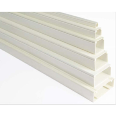 Короб пластиковый Courbi 40x25, L=2м